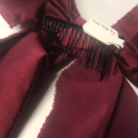 Anthropologie burgundy bow hair comb accessory new - Picture 3 of 3